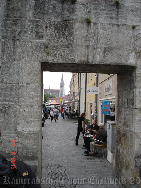 das alte Stadttor am Protzenweiher.jpg -                                